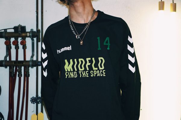 MIDFLD x Hummel - Attack in Waves Crewneck Training Top Online now