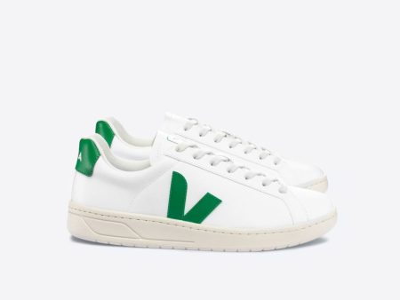 Veja Urca CWL White Emeraude Discount